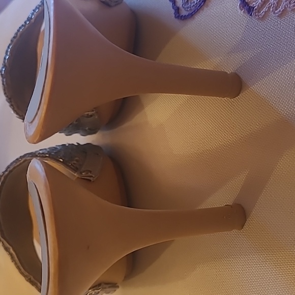 Joey Silver Sparkle Heels Size 6 Mules Stelettos Sequins - Picture 4 of 8